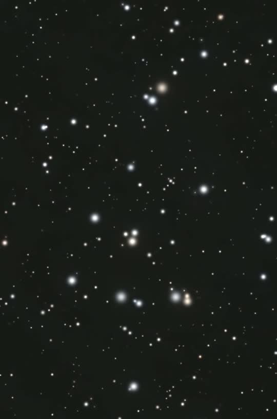 Beehive Cluster (Praesepe): 3D flyby