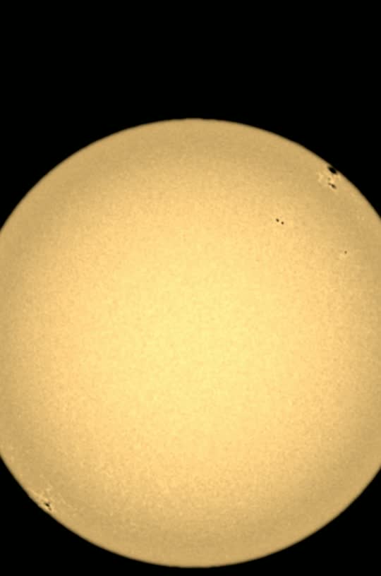 Sun: 3D flyby